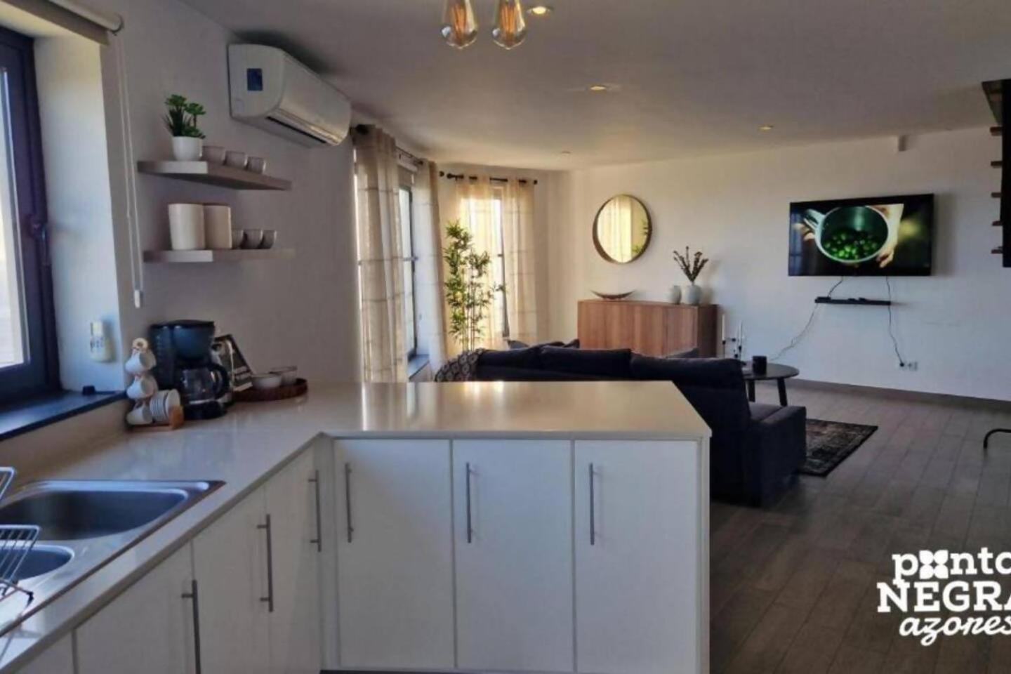Casa Mare By Pontanegraazores อังกรา ดู เอโรอิสโม ภายนอก รูปภาพ